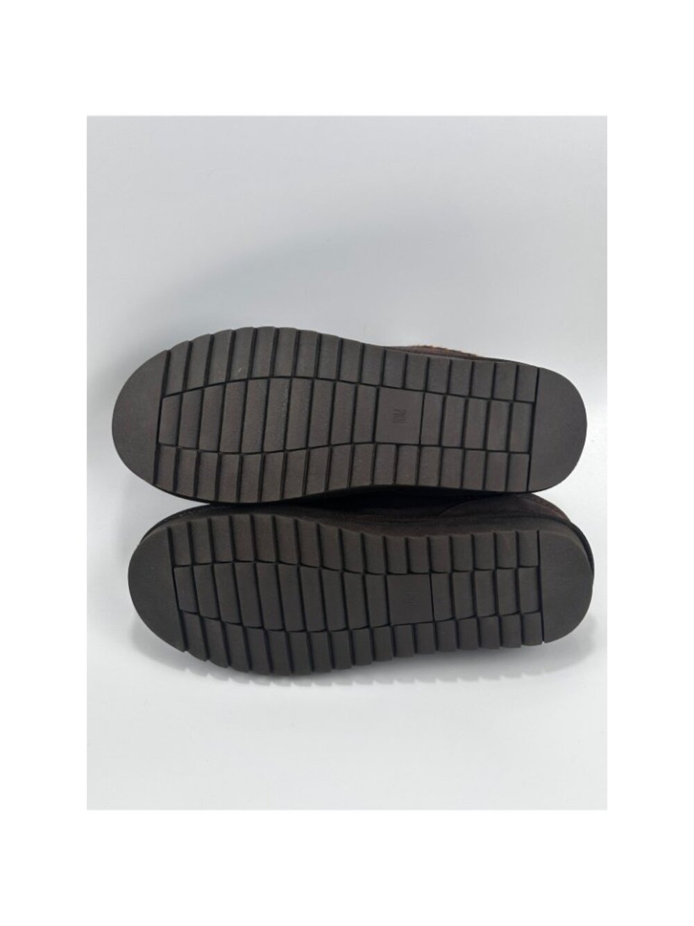 Cushionaire Suede Slipper Mules Mens 10 Brown Embroidered Trim Faux Fur Lined$80 - Picture 4 of 6